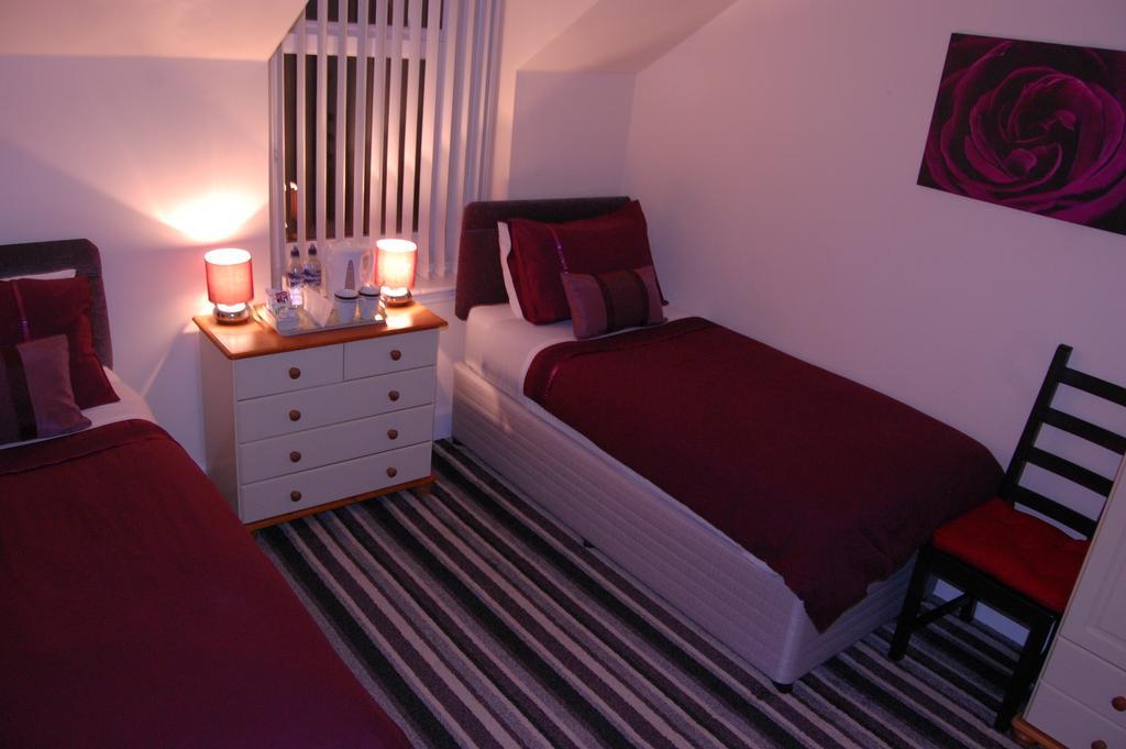 Dawn Break Bed and Breakfast Largs Habitación foto