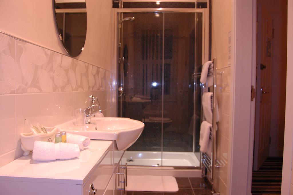 Dawn Break Bed and Breakfast Largs Habitación foto