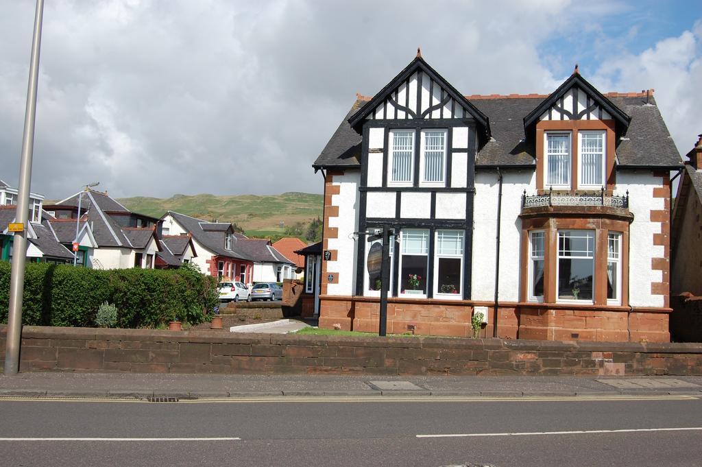 Dawn Break Bed and Breakfast Largs Exterior foto